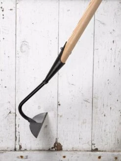Gardener's Lifetime Half-Moon Hoe 9 Gardener's Lifetime Half-Moon Hoe -Garden Tools Shop 8586976 2554 tif