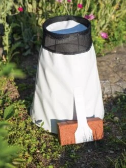 Rosy Cozy® Rose Cone, Large -Garden Tools Shop 8593415 0528 tif