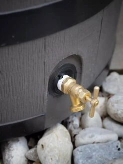 Round Rain Barrel With Planter, 35 Gallons -Garden Tools Shop 8612856BK 10V tif