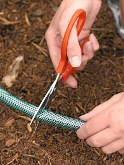 Snip-n-Drip Soaker Hose System -Garden Tools Shop GS40205 02 tif